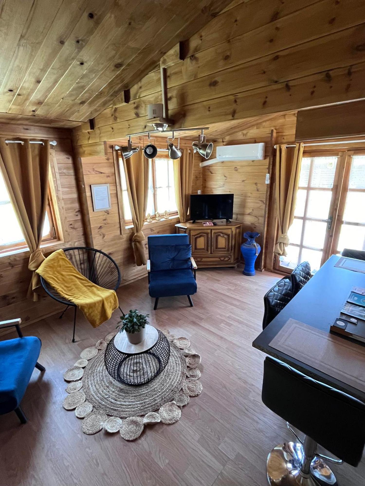 Chalet En Sologne A Villefranche Sur Cher Buitenkant foto